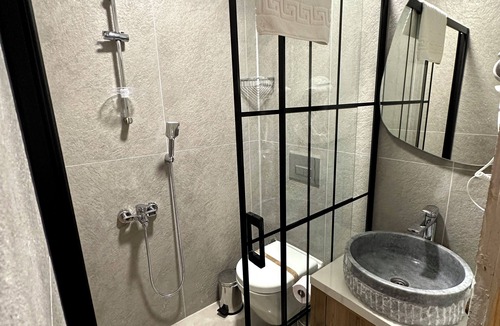 Altinoluk Hotel | Suuyla Kazdağları