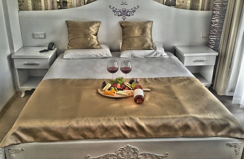 Oludeniz City Center Cabin | Taner Otel
