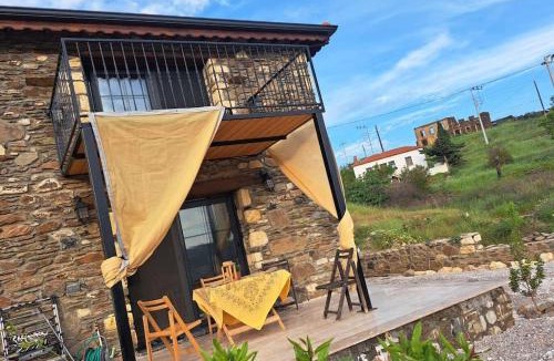 Karaburun Villa | Tarihi Köyde Taş Ev