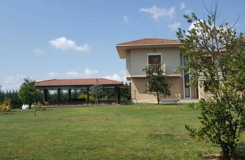 Buyukcekmece Villa | Tepekentte Mustakil Villa