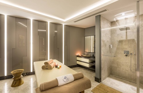 Yunusemre Hotel | The Fortyfive Business Hotel & Spa