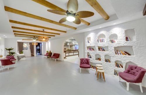 Gumbet Hotel | The Hello Hotel