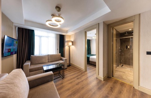 Talimhane Hotel | THE NEST HOTEL