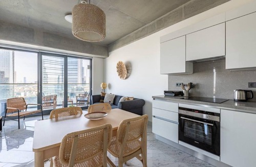 Bomonti Apartment | This apartment is a 2 bedroom(s), 1 bathrooms, located in Şişli, İstanbul.