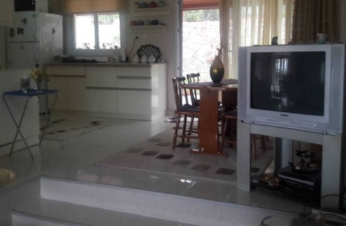 Candarli Villa | This quiet villa on the Aegean coast is suitable for families.