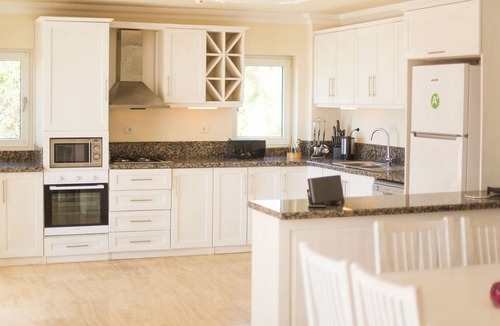 Islamlar Villa | Traditional Villa Private & not overlooked; Heated Pool and Stunning views