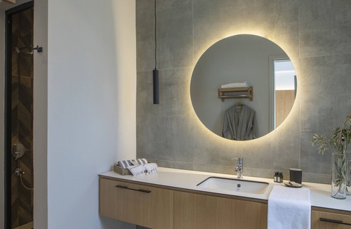 Ayvacik Hotel | Trio'da Kazdaglari