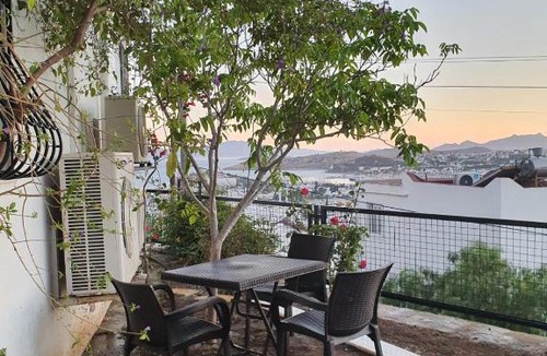 Bodrum City Center Villa | TRIPLEX VILLA WITH A UNIQUE WIDE VIEW OF BODRUM