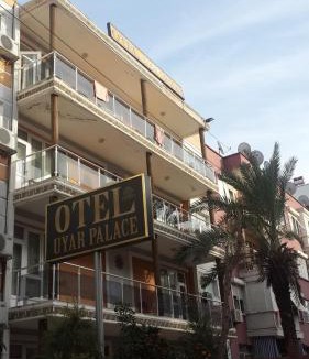 Antalya City Centre Hostel | Uyar Palace