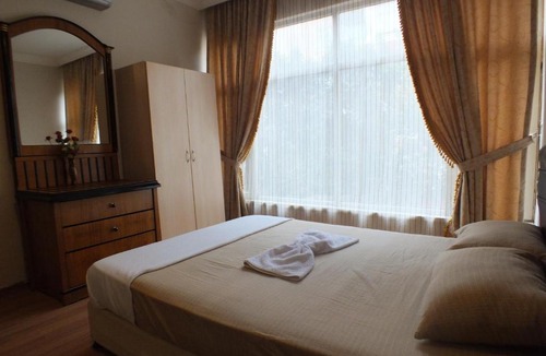 Antalya City Centre Hostel | Uyar Palace