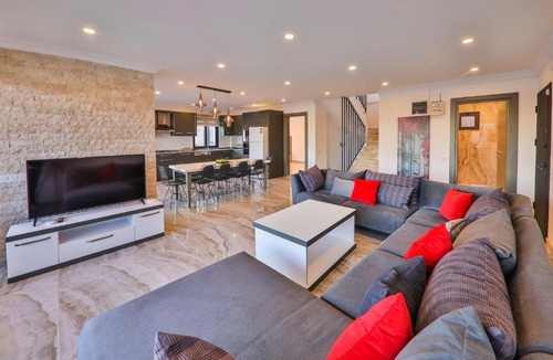 Kalkan Villa | Villa Dry White