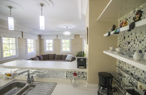 Dalyan City Center Villa | Villa Hadigari with private pool/children pool/jacuzzi and so reasonable price
