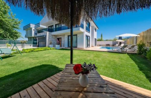 Dalaman Villa | Villa Kalinda close to Dalaman Airport