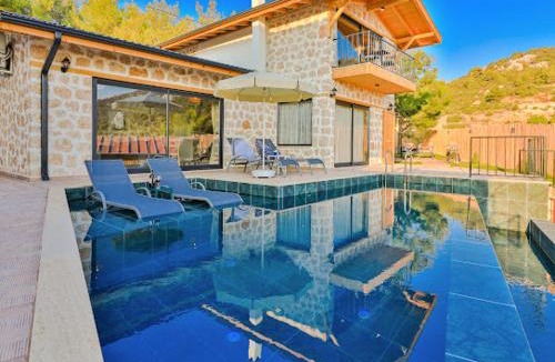 Sarıbelen Villa | Villa mirador stone