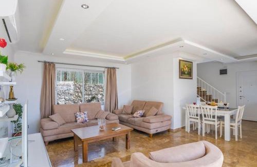 Uzumlu Villa | Villa Mono/Kalkan