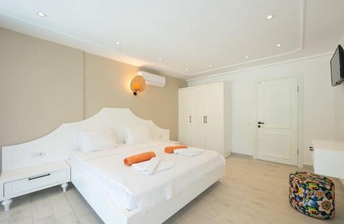 Kalkan Villa | Villa Orange / Kalkan