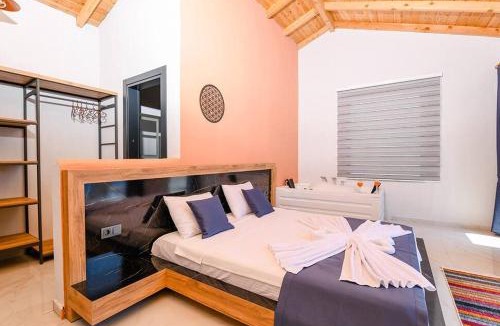 Faralya Villa | Villa Sade 2 / Kalkan