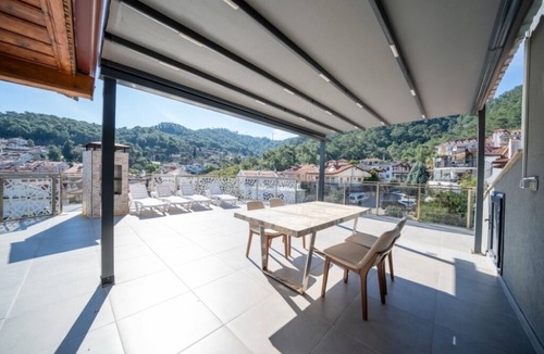 Armutalan Villa | Villa Salvador
