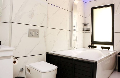 Ortaca Villa | VILLA SEMI -privater Außenpool & Innenpool - Whirlpool