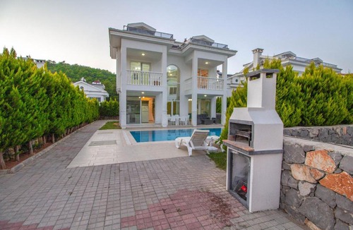 Hisaronu Villa | VILLA SILVER - 4 BEDROOM VILLA WITH PRIVATE POOL