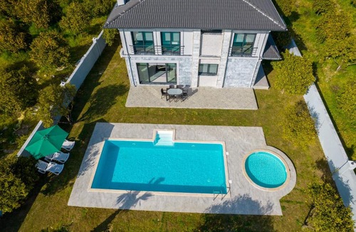 Atakoy Villa | Villa Tanem Atakoy Daily Weekly Rentals
