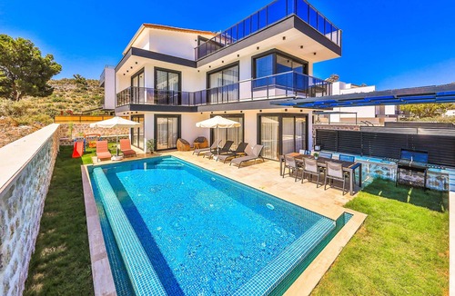 Kalkan Villa | Villa Tanyeli 4 - Three Bedroom Villa, Sleeps 6