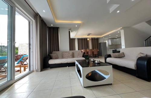 Islamlar Villa | Villa with Large Pool for 10 People in Kaş, Kalkan - AWZ 173