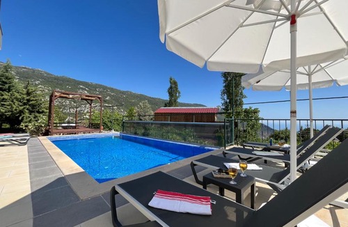 Islamlar Villa | Villa with Large Pool for 10 People in Kaş, Kalkan - AWZ 173