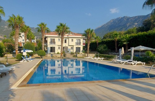 Oludeniz Apartment | Villa with Pool & Garden-All Rooms w/AC in Fethiye