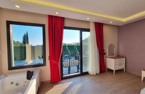 Yaniklar Villa | Villa with Private Pool Close to Beach in Fethiye