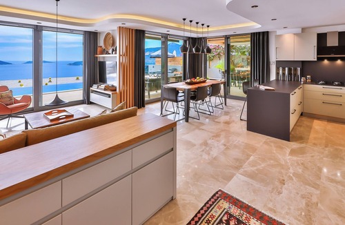 Liman Mahallesi Villa | Villa Xanadu, 4 bedroom villa with table tennis, infinity pool and roof terrace