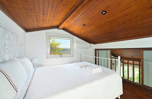 Bebek Apartment | Welcome to our spacious bright triplex home with gorgeous views! Situated on the 2nd floor