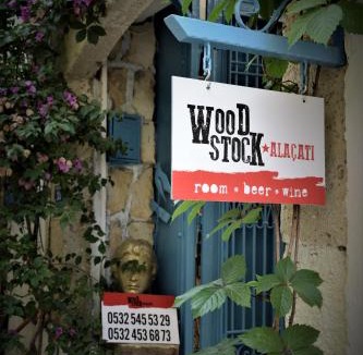 Tokoglu Hotel | Woodstock Alaçatı