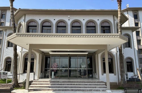 Efeler Hotel | Yahura Otel