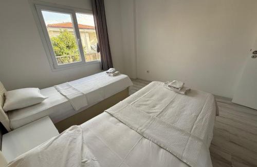 Kusadasi Villa | YEDIALYUZ HAVUZ BASI villalari