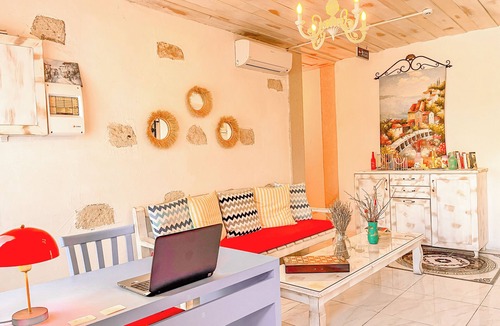 Alacati Hotel | Zübeyde Hanım Alaçatı