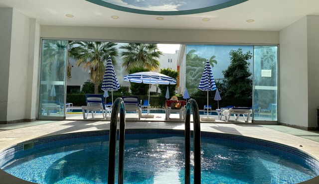 1-Bedroom apartment in Alanya, Mahmutlar with WiFi, AC in Antalya
