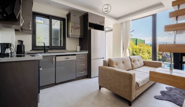 3 Superior Villa Heated Pool and Sea View