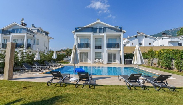 4 bedroom luxury villa nefes 2 for rent in hisaronu oludeniz