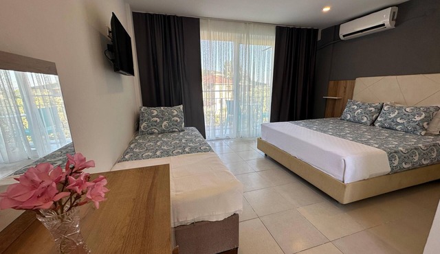 Adasu Otel in Marmara