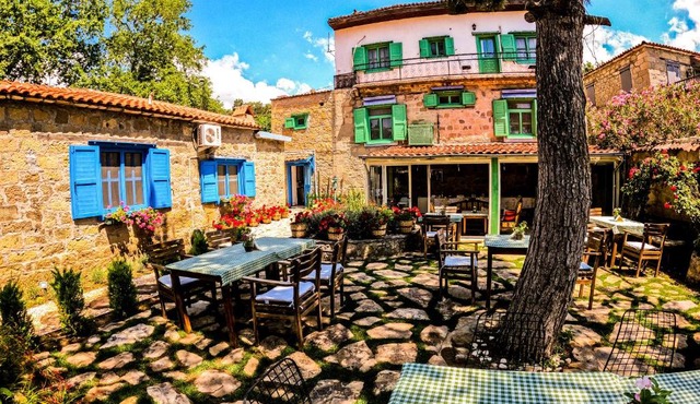Adatepe Otel in Adatepe
