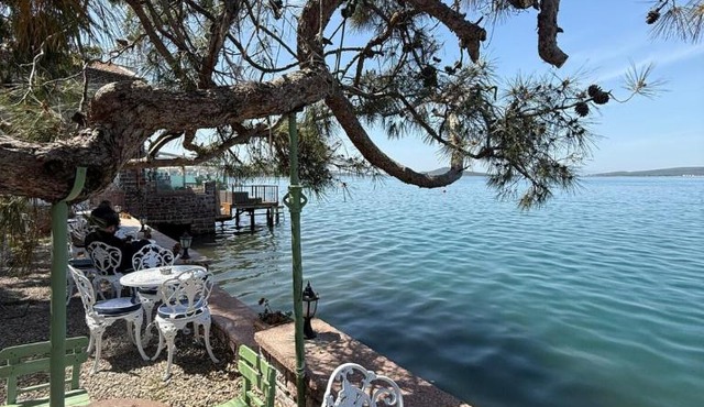 Akkoç Heritage Suite by Lodhous in Ayvalık