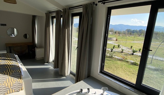 ALBIZIA BOUTIQUE HOTEL in Ula