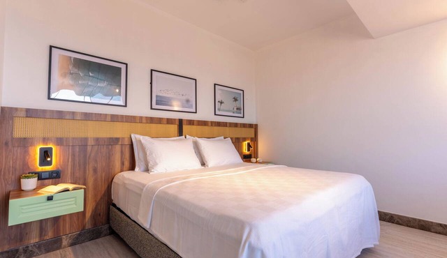 ARVIA SUITES in Altinova