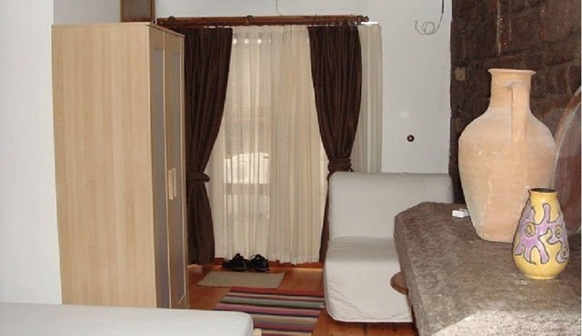 Assos Tas Ev Pansiyon in Ayvacik