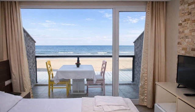 ATLAS BEACH RESORT HOTEL in Marmara Ereglisi