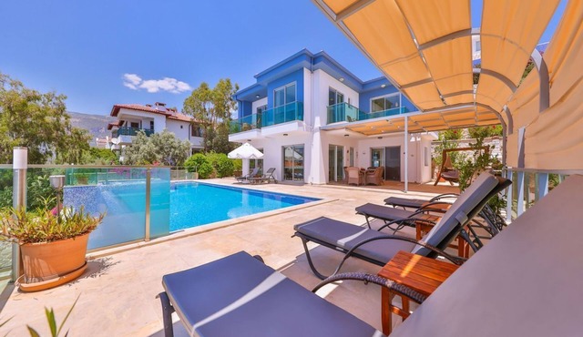 Beautiful modern villa with breathtaking sea views. in Kas