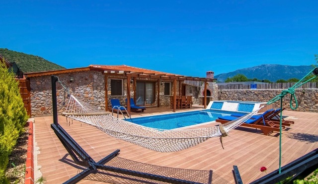 Centrally Located Villa in Kayaköy – Secluded Pool & Outdoor Jacuzzi in FETHİYE