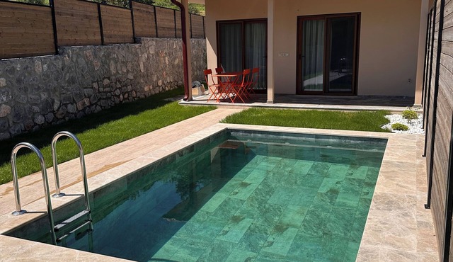 Charming 1-Bedroom&Bathroom House With Private Pool&ACs Close To Sea In Dalaman
