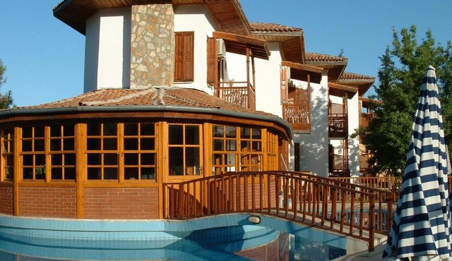 Elze Hotel